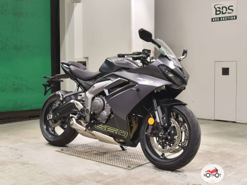 Мотоцикл TRIUMPH Daytona 660 2024, черный фото 3