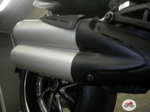 Мотоцикл DUCATI Diavel Carbon 2011, Черный фото 12