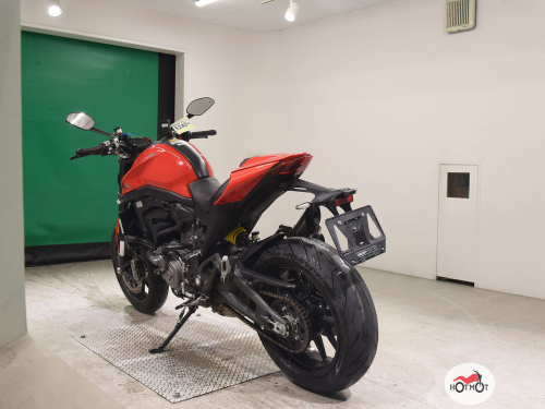 Мотоцикл DUCATI Monster (2021-н.в.) 2021, Красный фото 6
