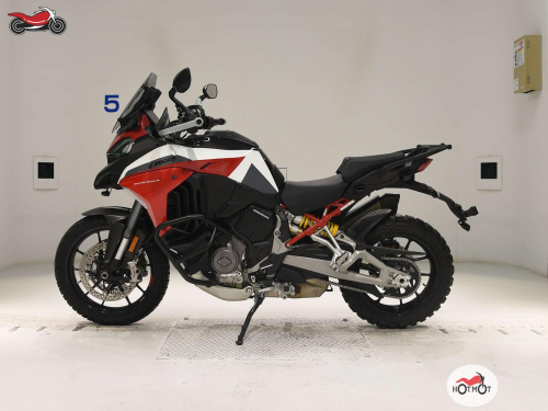 Мотоцикл Ducati Multistrada V4 2023, БЕЛЫЙ