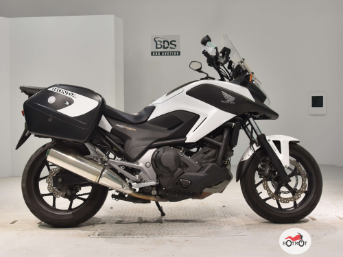 Мотоцикл HONDA NC 750X 2014, Белый фото 2