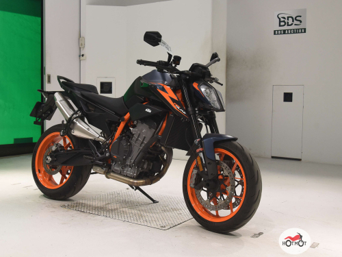 Мотоцикл KTM 890 Duke R 2022, черный фото 3