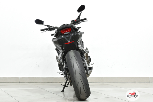 Мотоцикл HONDA CB 650R 2020, Черный фото 6