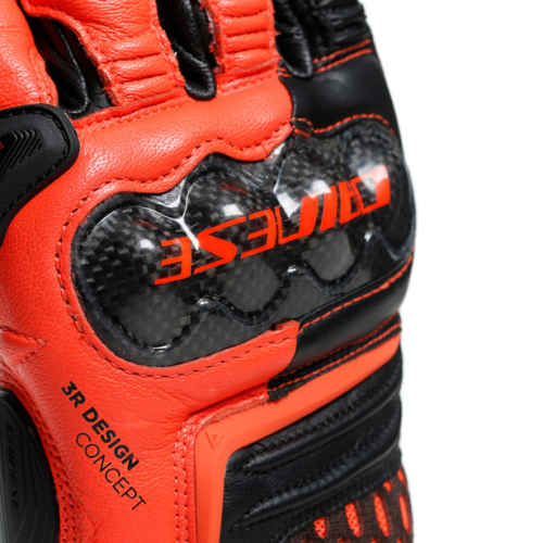 Перчатки кожаные Dainese CARBON 3 SHORT Black/Fluo-Red фото 2