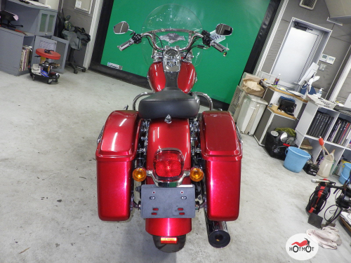 Мотоцикл HARLEY-DAVIDSON Dyna Switchback 2012, Красный фото 12