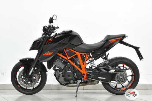 Мотоцикл KTM 1290 Super Duke R 2016, черный фото 4