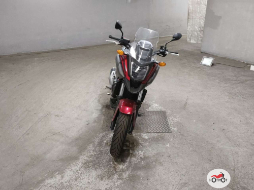 Мотоцикл HONDA NC 750X 2020, Красный фото 3