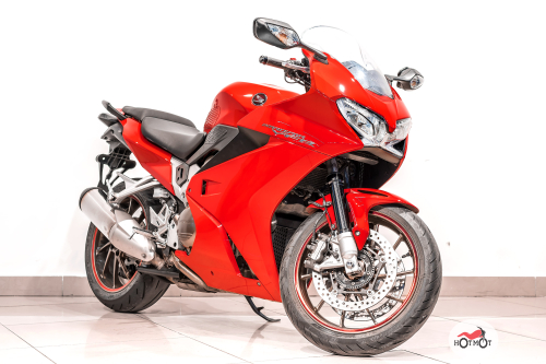 Мотоцикл HONDA VFR 800 2014, Красный