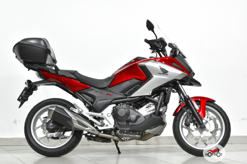 Мотоцикл HONDA NC 750X 2017, Красный фото 3