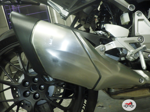 Мотоцикл HONDA CB 1000R 2021, Черный фото 14