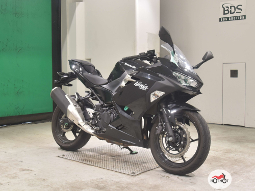 Мотоцикл KAWASAKI Ninja 400 2021, черный фото 3