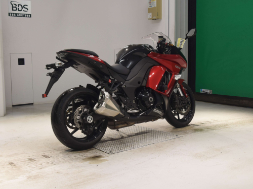 Мотоцикл KAWASAKI Z 1000SX 2015, Красный фото 5