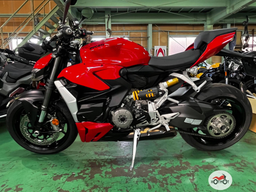 Мотоцикл DUCATI Streetfighter V2 2022, Красный