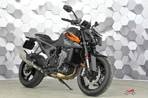 Мотоцикл KTM 990 Duke 2024, черный