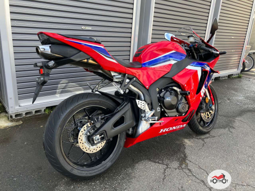 Мотоцикл HONDA CBR 600RR 2022, Красный фото 3
