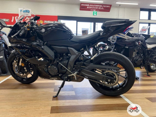 Мотоцикл YAMAHA YZF-R7 2022, черный фото 6