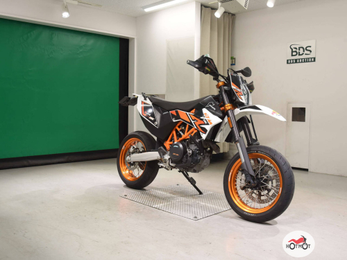 Мотоцикл KTM 690 SMC R 2014, белый фото 3