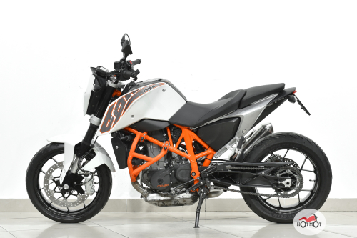 Мотоцикл KTM 690 Duke 2015, Белый фото 4