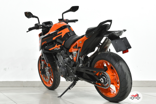 Мотоцикл KTM 890 Duke R 2023, Оранжевый фото 8