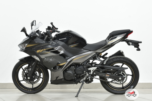 Мотоцикл KAWASAKI Ninja 400 2022, Черный фото 4