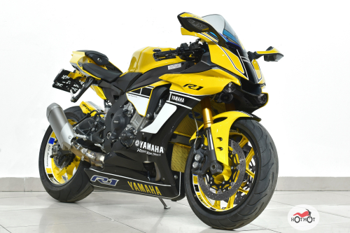 Мотоцикл YAMAHA YZF-R1 2017, желтый