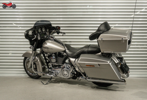 Мотоцикл Harley-Davidson Street Glide 2008, СЕРЕБРИСТЫЙ фото 6