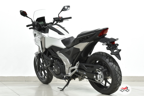 Мотоцикл HONDA NC 750X 2022, Белый фото 8