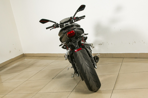 Мотоцикл TRIUMPH Street Triple 2019, черный фото 6