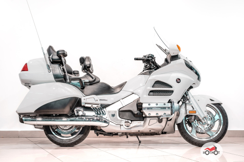 Мотоцикл HONDA GL 1800 2013, Белый фото 3