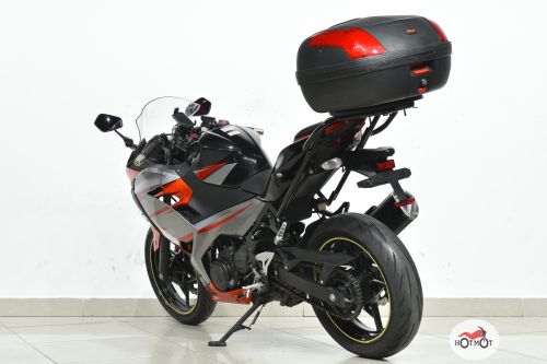 Мотоцикл KAWASAKI Ninja 400 2020, СЕРЫЙ фото 8