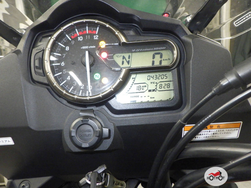 Мотоцикл SUZUKI V-STROM 1000 2016, черный фото 7