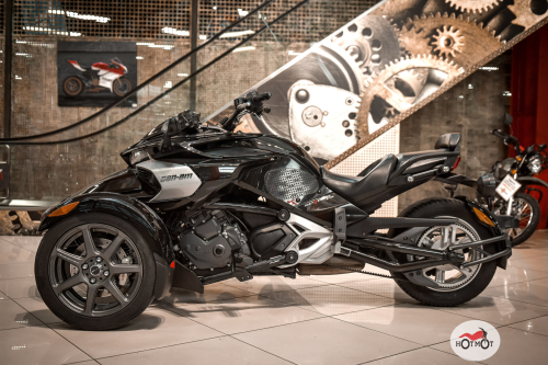 Мотоцикл BRP Can-Am Spyder 2016, Черный фото 7