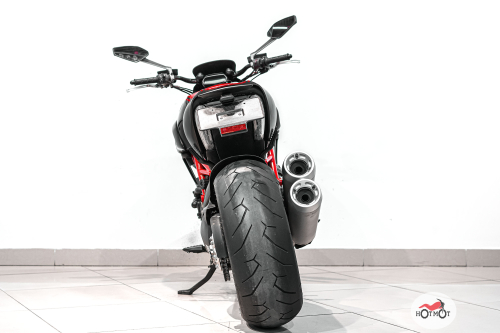 Мотоцикл DUCATI Diavel 2012, Красный фото 6