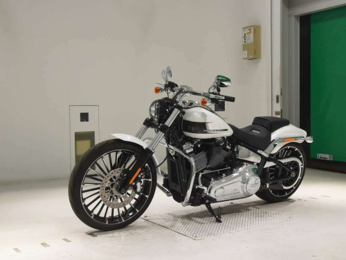 Мотоцикл Harley-Davidson Breakout 2024, БЕЛЫЙ фото 3