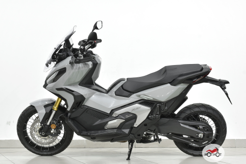 Скутер HONDA X-ADV 2023, серый фото 4