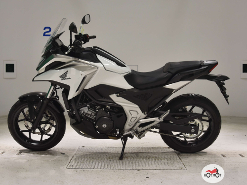 Мотоцикл HONDA NC 750X 2022, Белый