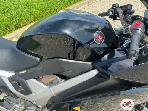 Мотоцикл HONDA VFR 800 2014, черный фото 8