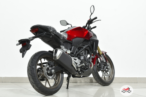 Мотоцикл HONDA CB 300R 2023, Красный фото 8
