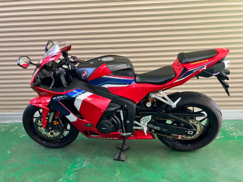 Мотоцикл HONDA CBR 600RR 2021, КРАСНЫЙ фото 2