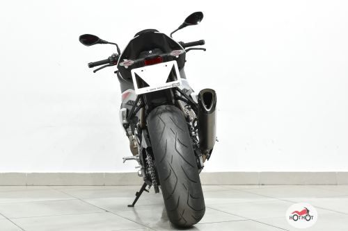 Мотоцикл BMW S1000R 2022, Белый фото 6