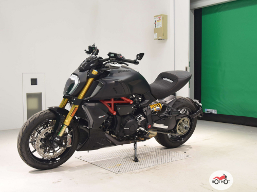 Мотоцикл DUCATI Diavel 2021, Черный фото 3