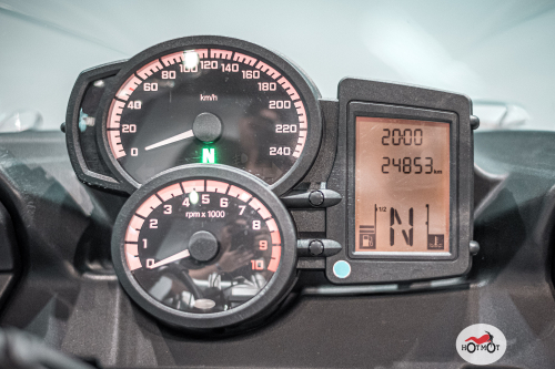 Мотоцикл BMW F 800 GT 2015, БЕЛЫЙ фото 9