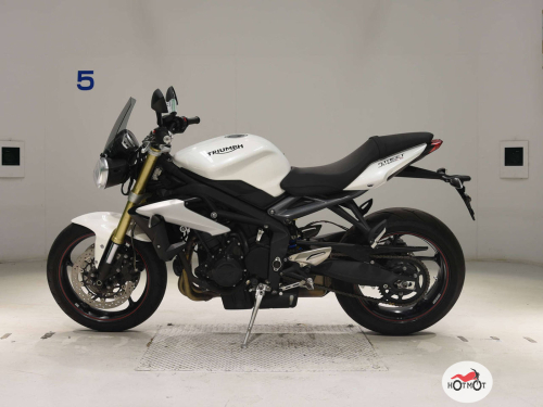 Мотоцикл TRIUMPH Street Triple 2016, белый