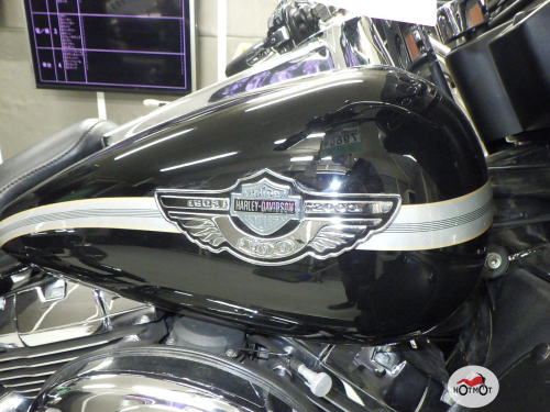 Мотоцикл HARLEY-DAVIDSON Electra Glide 2003, Черный фото 10
