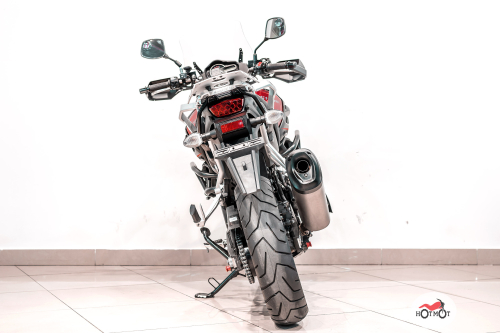 Мотоцикл SUZUKI V-STROM1000 2015, МНОГОЦВЕТНЫЙ (КРАСНЫЙ, ЧЕРНЫЙ) фото 6