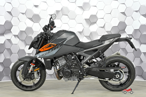 Мотоцикл KTM 990 Duke 2024, черный фото 4