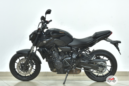 Мотоцикл YAMAHA MT-07 (FZ-07) 2022, Черный фото 4
