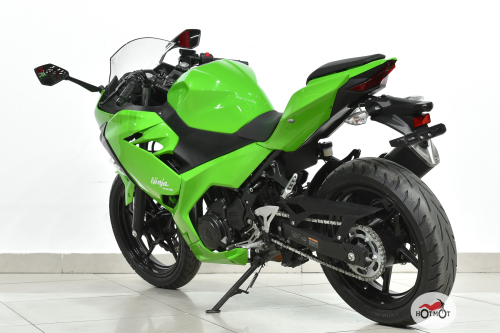 Мотоцикл KAWASAKI Ninja 400 2022, Зеленый фото 8