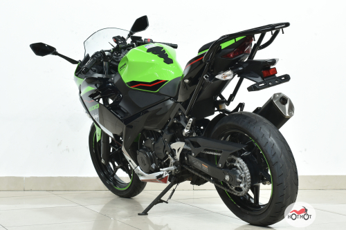 Мотоцикл KAWASAKI ER-4f (Ninja 400R) 2020, Зеленый фото 8