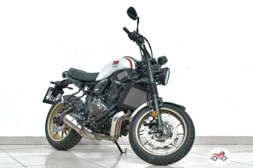 Мотоцикл YAMAHA XSR700 2022, БЕЛЫЙ